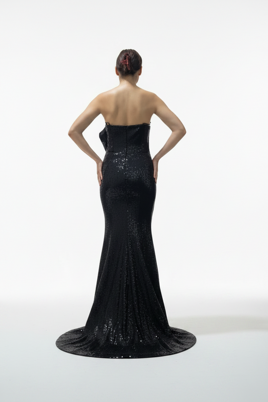 Strapless Mermaid Style Gown With Long Train