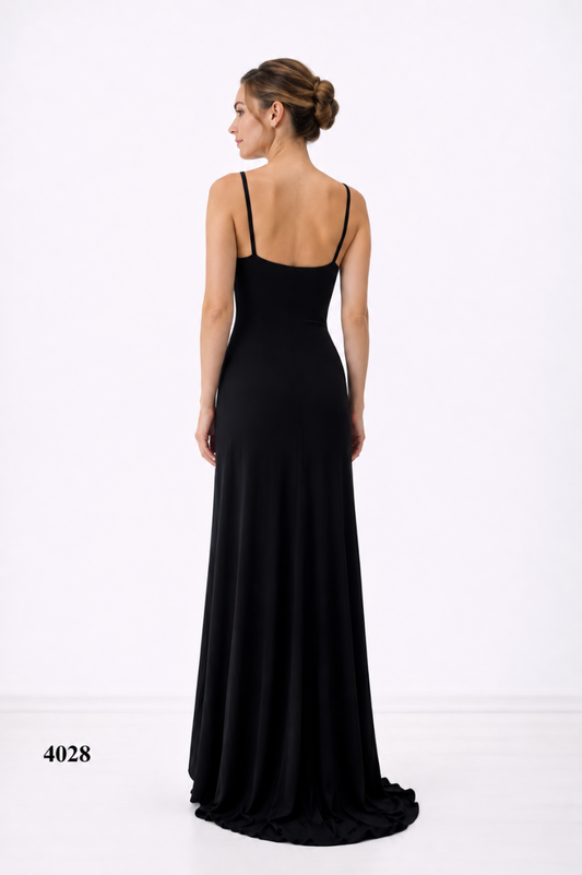 Strapy Gown With High Slit on The Left and Small Train in The Back