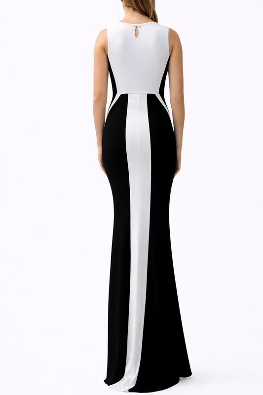 Sleeveless Gown With White Details On The Sides And Back