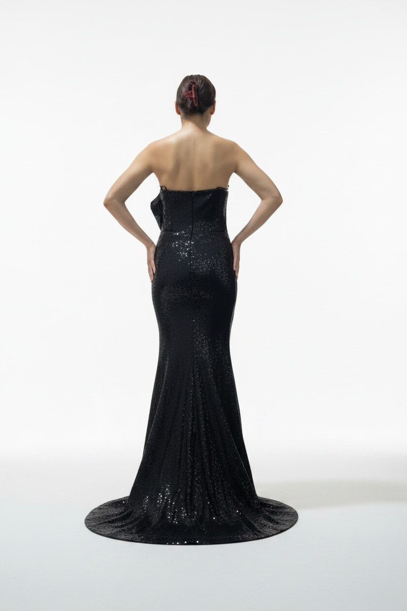 Strapless Mermaid Style Gown With Long Train Issue New York Strapless Mermaid Style Gown With Long Train Issue New York