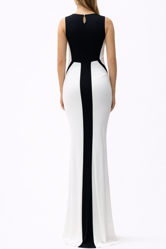 Sleeveless Gown With Geometric Details On The Sides And Back